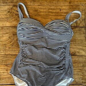 Niptuck swimsuit US 12 NWT